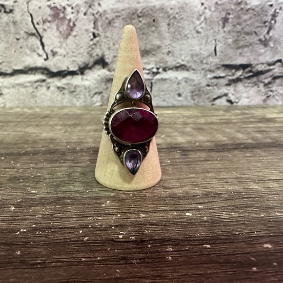 Vintage Sterling silver pink & purple gem stone ring size 7 from India - Picture 4 of 13